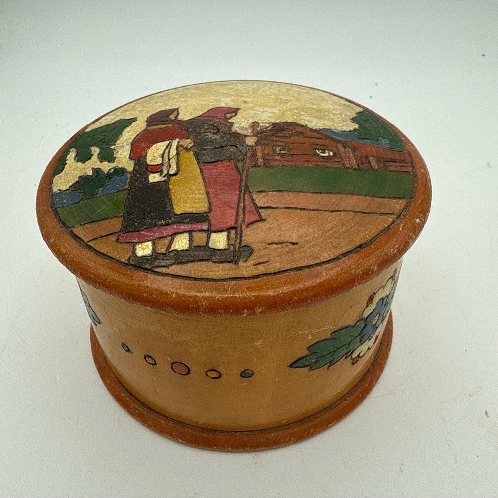 VTG Hand Painted Wooden Trinket Box Folk Art Carved Lid 4” Round